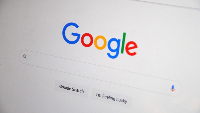 How To Search Online Like a Pro: 10 Tricks For Google and Beyond