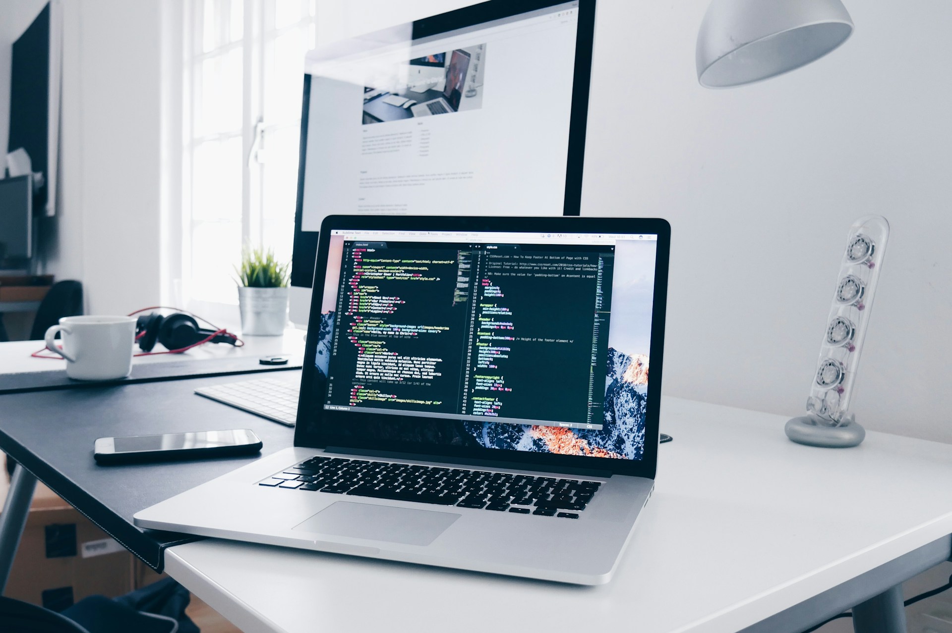 Teaching AI to Understand Company Knowledge